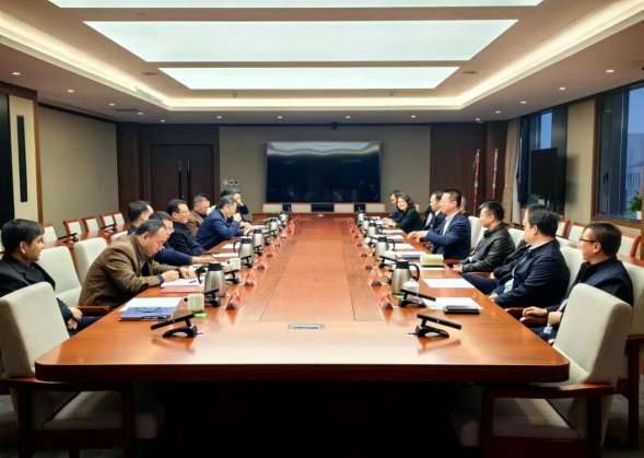 市水务局领导与马博网投班子成员召开座谈会